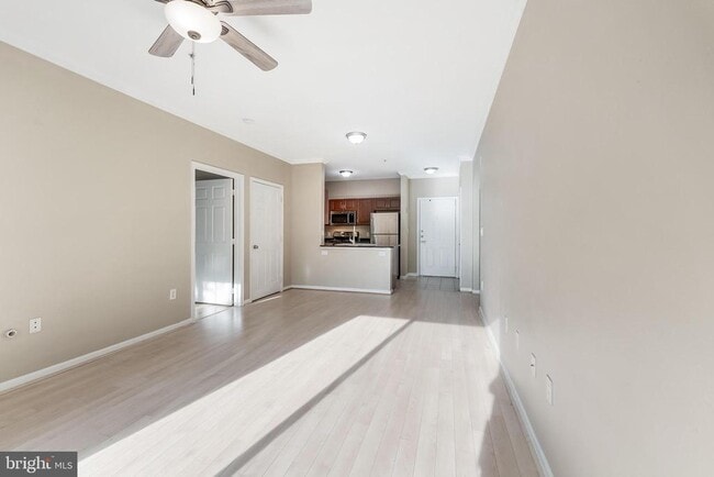 Building Photo - 12954 Centre Park Cir Unit 205