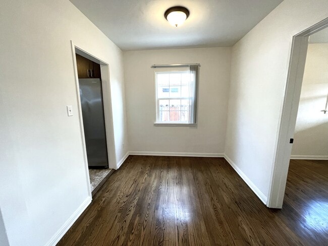 Photo - 3211 Bagley Ave Unidad 3215