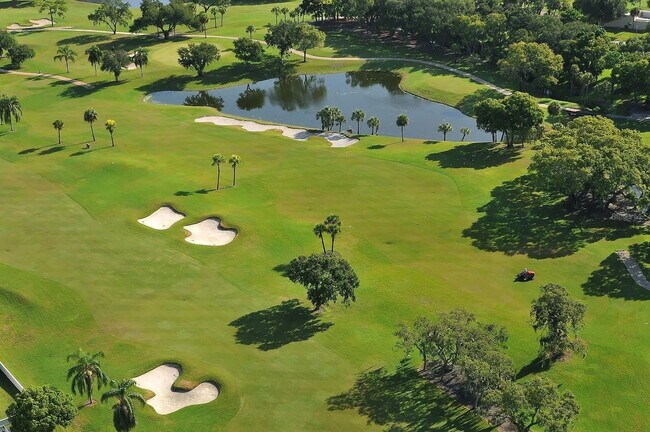 Photo - "Charming 2-Bed, 2-Bath Condo Oasis in Bradenton's Heart!" Unit 107