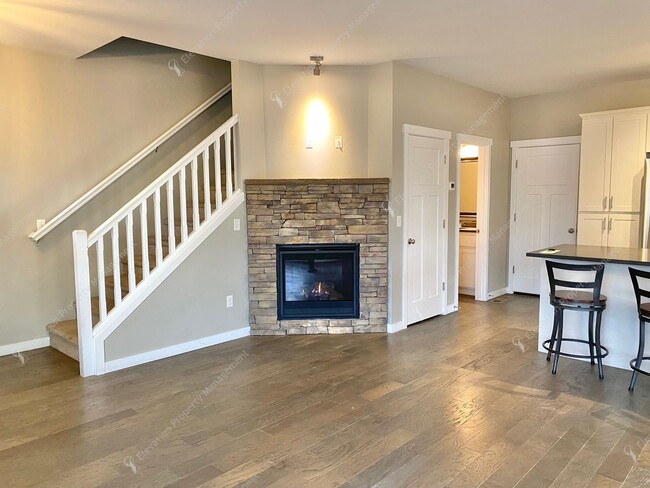 Photo - Bright Southeast Bend Home Near Canal Trai...