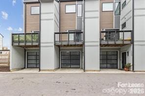1212 Minter Pl