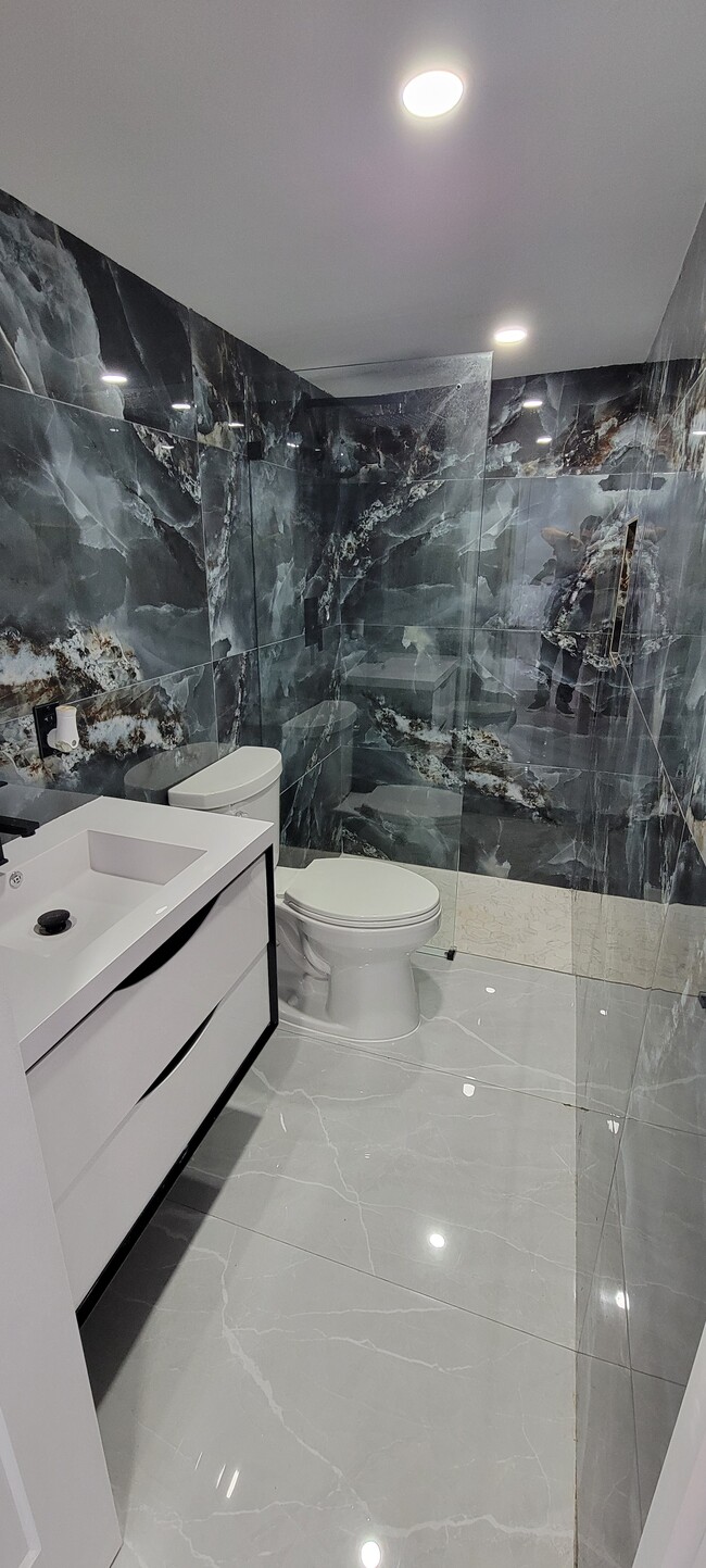 Photo - 2790 NW 3rd St