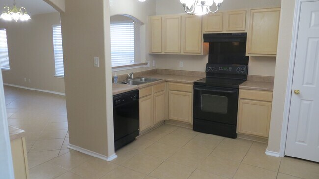 Photo - 6611 Clovis Ct