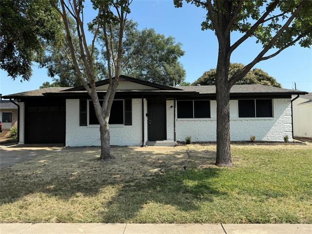 Building Photo - 4705 Windsor Dr