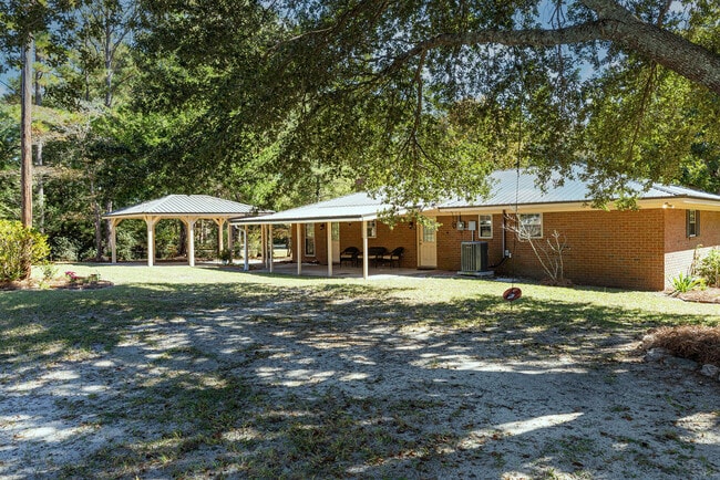 Photo - 404 E First St