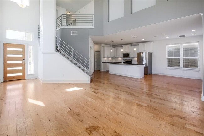 Photo - 5809 Swayden Ln