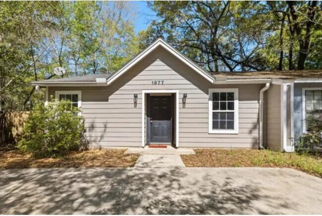 Building Photo - 1877 Meriadoc Rd