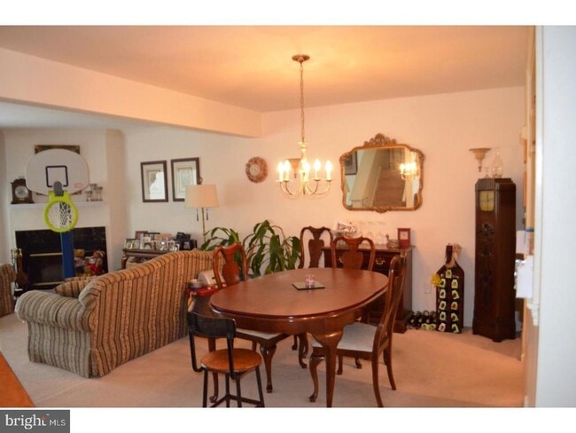 Photo - 302 Doral Dr