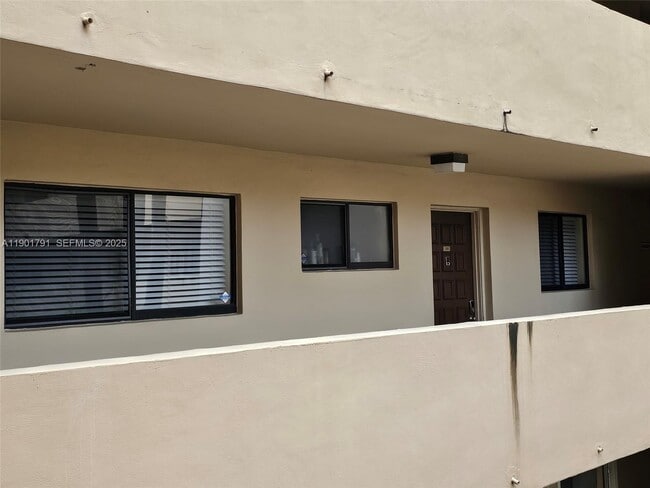 Photo - 8415 SW 107th Ave Unit 219W