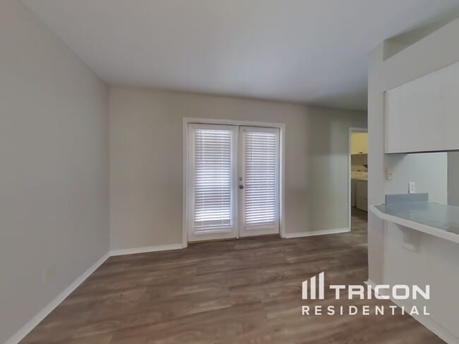 Photo - 6309 E Ivyglen St