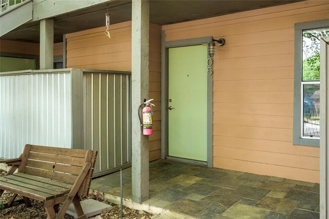 Photo - 3204 Menchaca Rd Unit 105