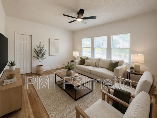Photo - 260 8th St