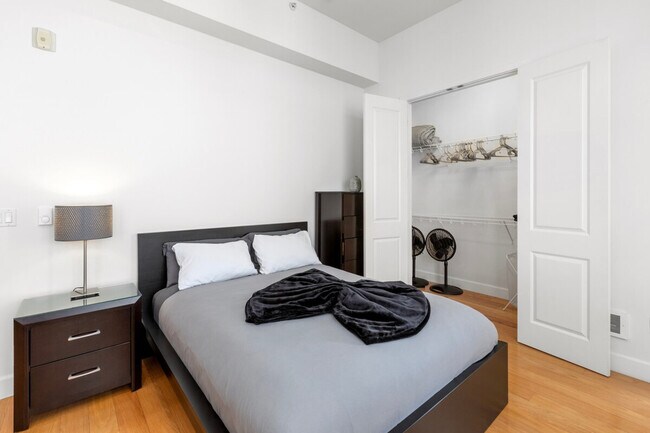 Photo - 31 Van Ness Ave Unidad ID1026708P