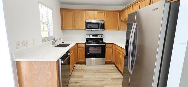 Photo - 259 Castlekeeper Pl