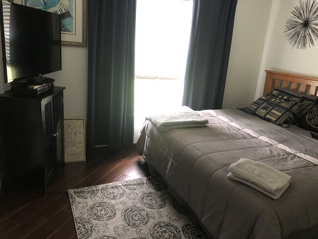 Building Photo - 554 Kilimanjaro Dr Rental