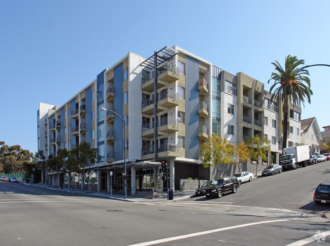 Photo - Mills at Cortez Hill Apartments