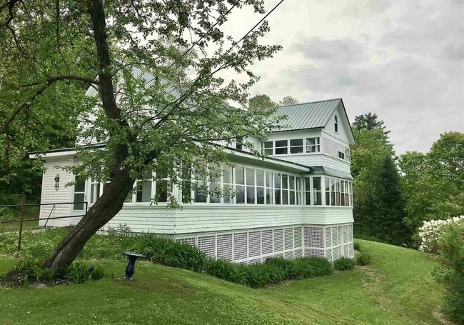 Building Photo - 112 Harris Hl Unit 2