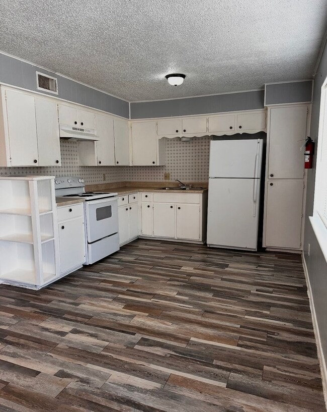 1507 Bundrant Dr Unit 1