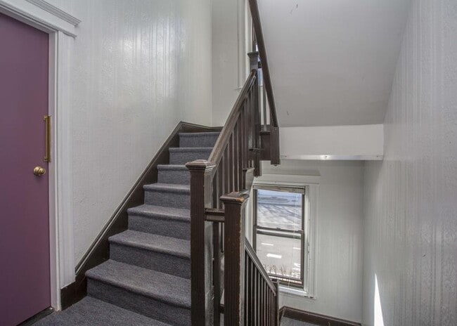 Photo - 2 bedroom in Boston MA 02135