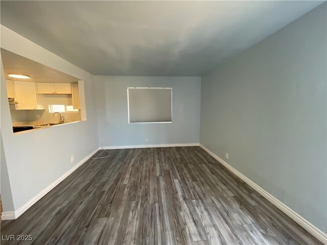 Photo - 510 Mckellar Cir