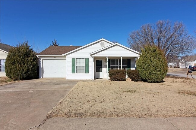 Building Photo - 2515 Parkcrest Dr Rental