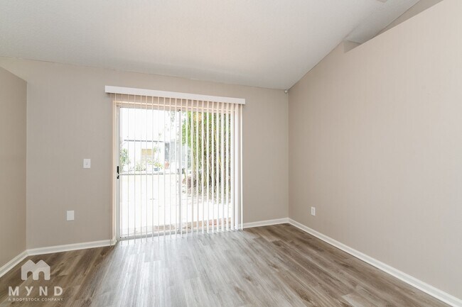 Photo - 2581 Sage Dr