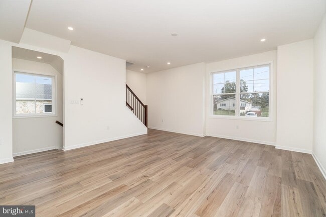 Photo - 1134 Franklin St