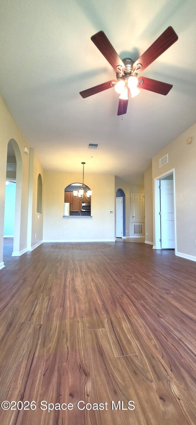 1576 Peregrine Cir Unit 208