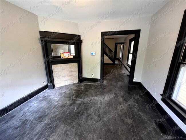 Photo - 1512 McLain St