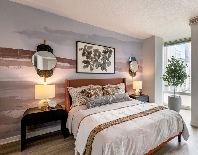 Photo - 340 E Ohio St