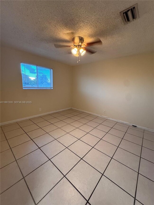 Photo - 2331 Adams St Unit 13