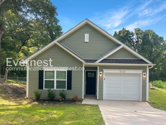 Building Photo - 2722 Crawford Ave