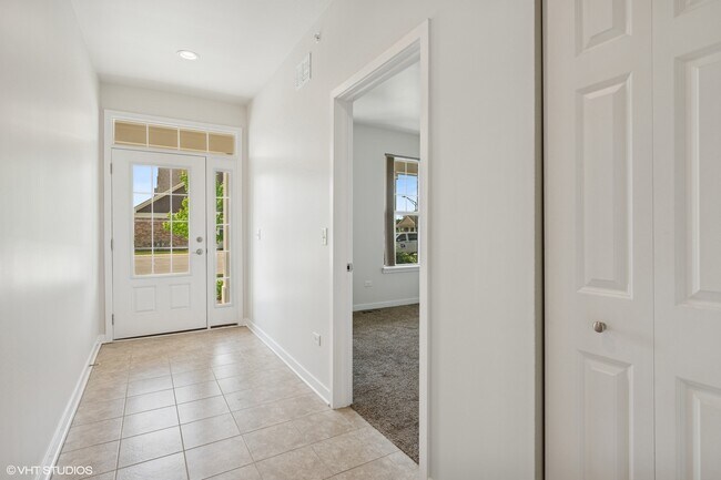 Photo - 763 Verandah Dr