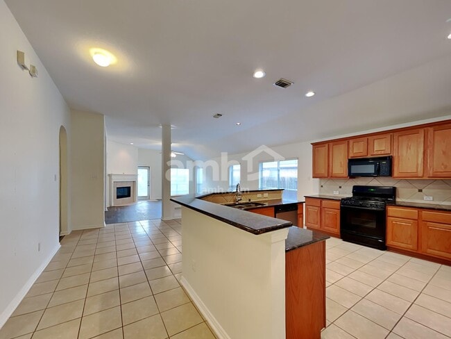 Photo - 6170 Galloway Ln