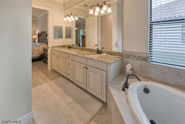 Photo - 9387 Vercelli Ct