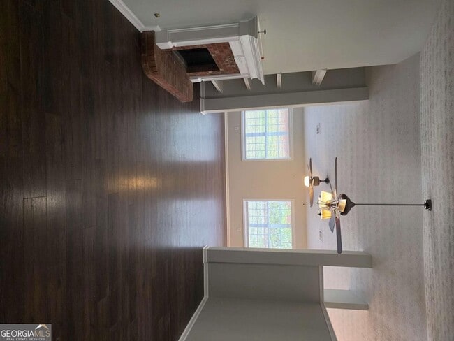 35 Montgomery Ct