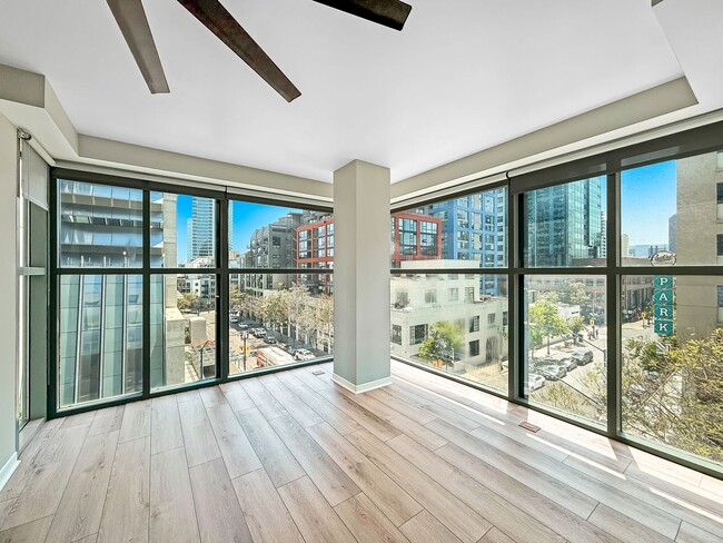 Beautiful 2B/2BA Downtown Corner Unit Cond... - Beautiful 2B/2BA Downtown Corner Condo Unit Cond... Unit 519