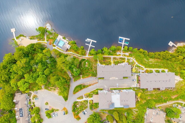Photo - 727 Grandview Dr