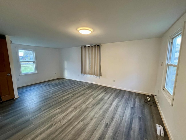 Photo - 305 Franklin Ave