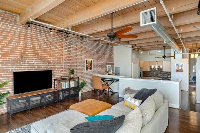 Photo - 612 Central St Unit 205