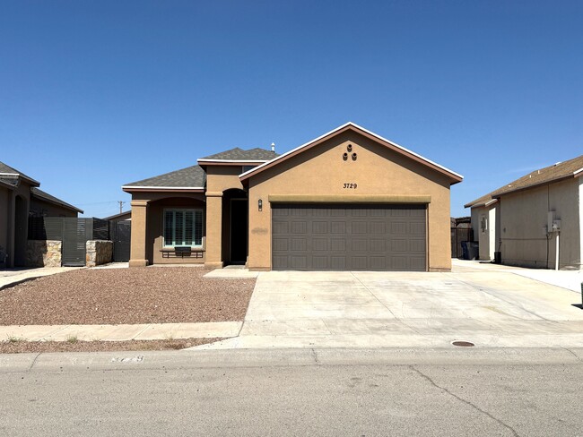 Photo - 3729 Loma Brisa Dr