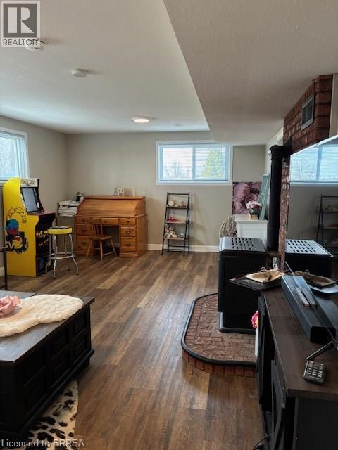 Photo - 991 Watts Pond Rd