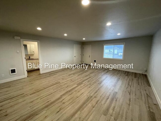 Photo - 170 Opal Ct Unidad 2