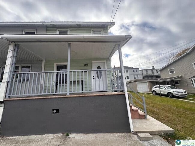 Building Photo - 518 E Patterson St Rental