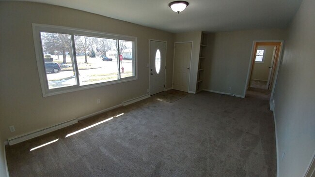 Photo - 3 Bedroom 1 Bath Adorable Cape Cod