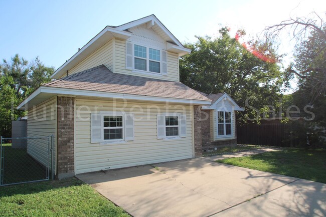 Photo - Two Story Willowsprings Home