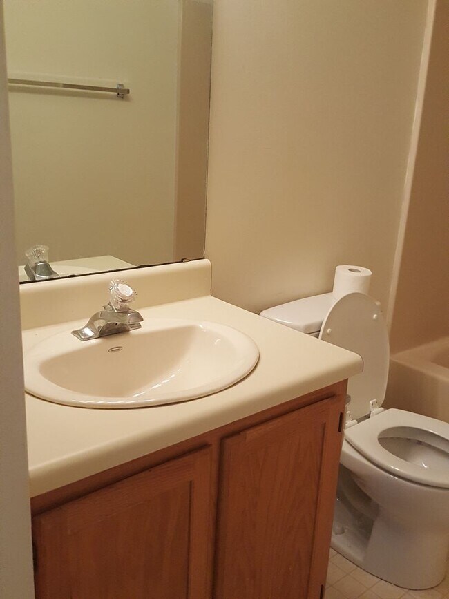 Photo - 113 Silverleaf Ln