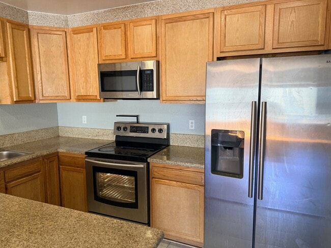 Photo - 433 Autumn Dr