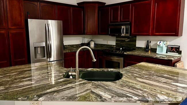 Photo - 17648 Cinquez Park Rd W