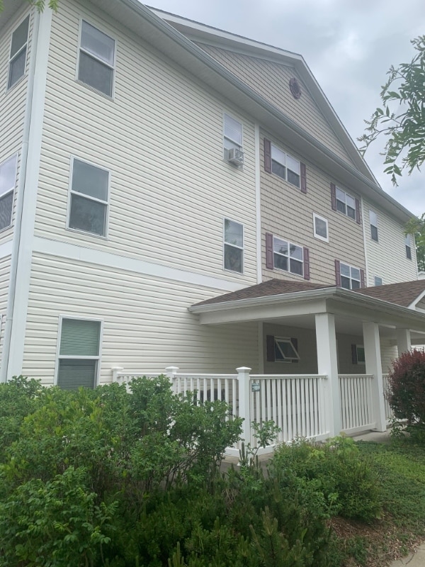 Photo - 235 Pearl St